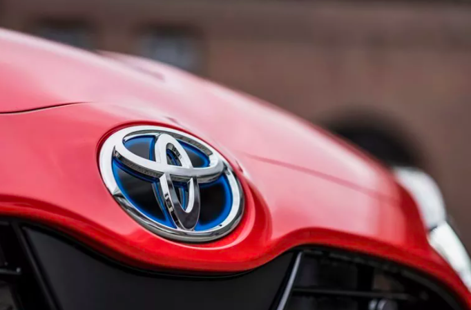 شراکت تویوتا و BYD برای ساخت خودرو الکتریکی ۳۰ هزار دلاری